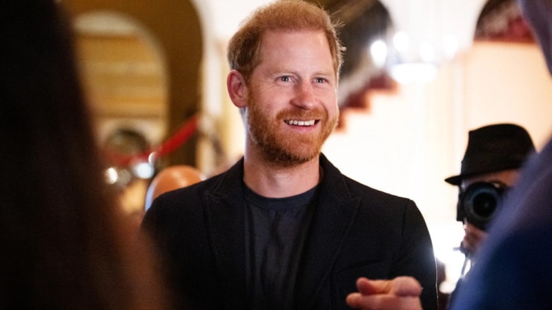 İngiltere Prensi Harry'e taciz suçlaması