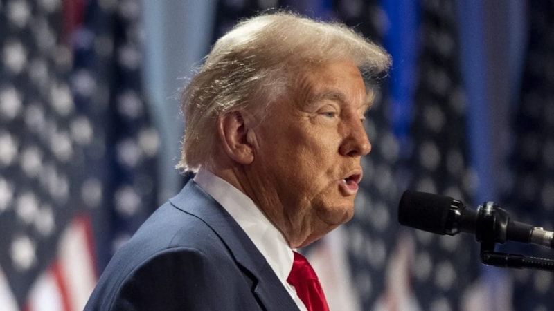 Donald Trump'tan İran'a yaptırım tehdidi