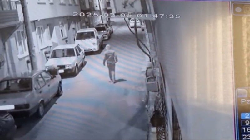 Bursa'da çaldığı otomobille kaza yaptı