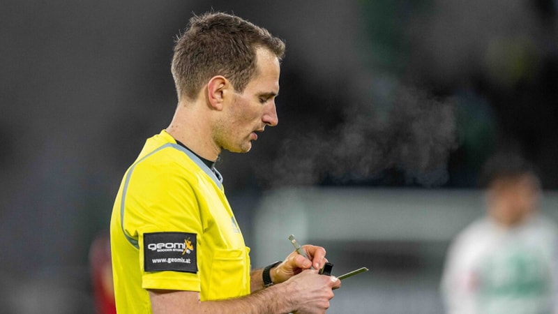 Eyüpspor - Başakşehir maçının VAR'ı Josef Spurny oldu