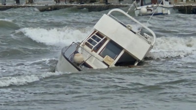 Bodrum ve Datça'da fırtına: Feribot seferleri iptal