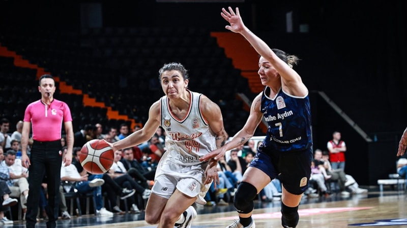 ÇBK Mersin, Nesibe Aydın'ı farklı geçti