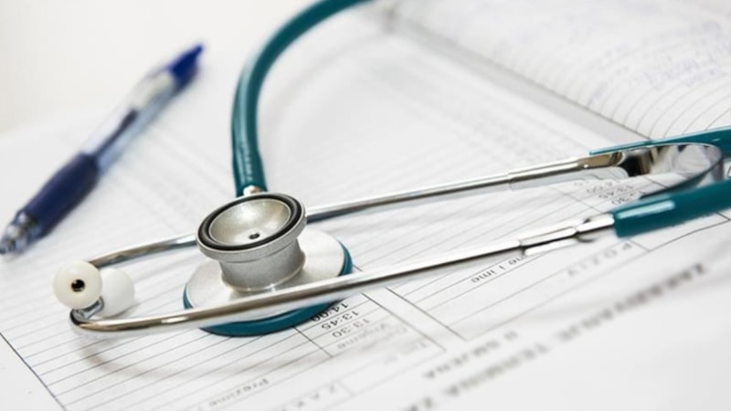 İngiltere'de mide ağrısını gıda zehirlenmesi sandı: 36 saat sonra öldü