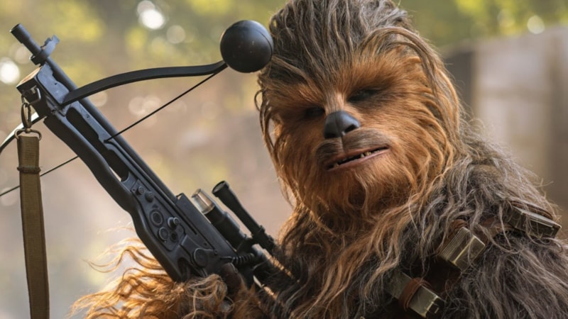 Chewbacca'nın ikonik yaylı tüfeği, rekor bedele satıldı! Satış rakamı 750 bin doları aştı