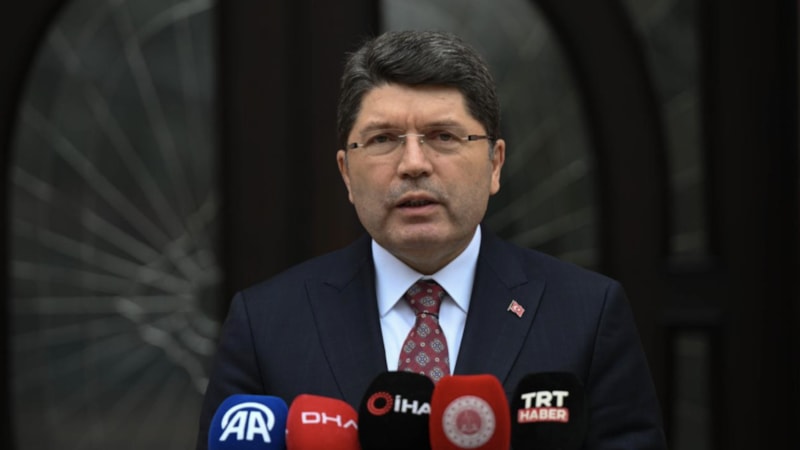 Bakan Tunç: Tutukluların hakları güvence altındadır