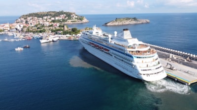 Amasra'da bayram yoğunluğu: 14 bin 600 araç giriş yaptı