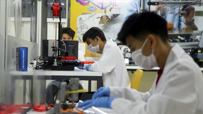 2024'te 300 bin yabancıya çalışma izni verildi