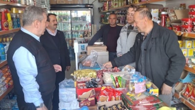 Destici, CHP'nin boykot çağrına karşı alışveriş yaptı