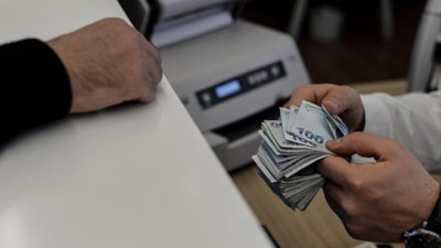 Emeklilere bayram ikramiyesi fark ödemeleri başlıyor