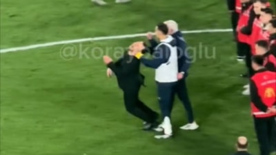 Jose Mourinho'nun burun sıkma hareketi boykotun önüne geçti