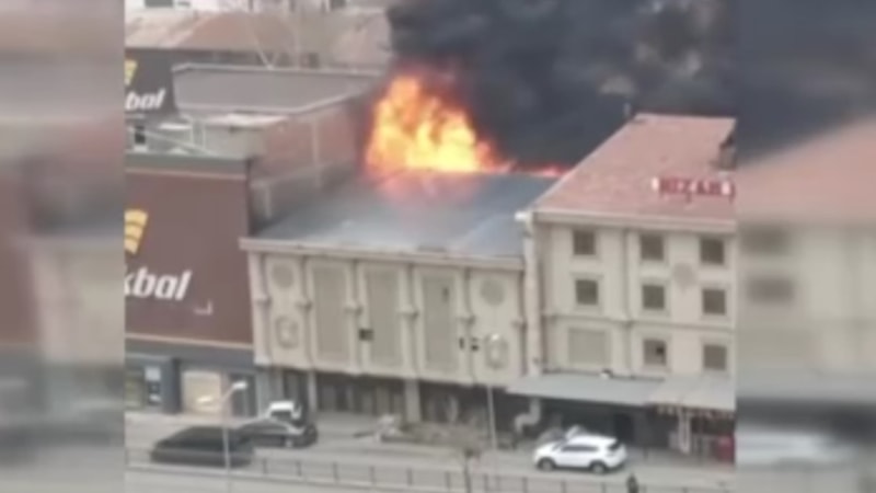 Ankara'da mobilyacılar sitesinde yangın