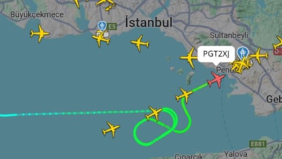 İstanbul'da kontrol yapılmasını isteyen pilot: Kuşlara çarpmış olabilirim
