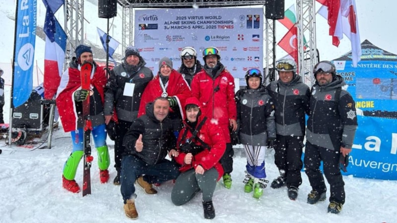 Otizmli sporculardan Dünya Kayak Şampiyonası'nda 3 madalya