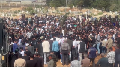 Şanlıurfa'da göçük altında can veren 3 işçi toprağa verildi