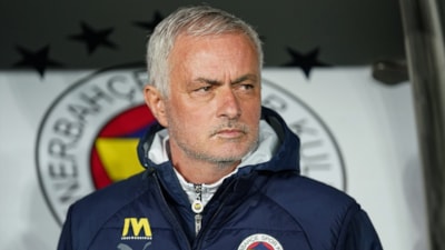 Irkçılıkla suçlanan Jose Mourinho'ya takipsizlik kararı