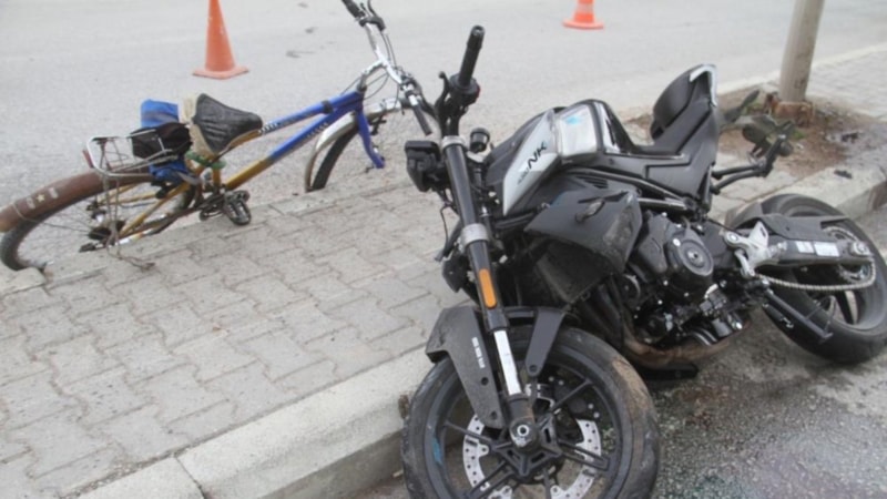 Konya'da motosikletle çarpışan bisikletli, kurtarılamadı