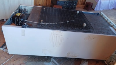 Trabzon'da ayılar, 7 yayla evinin altını üstüne getirdi