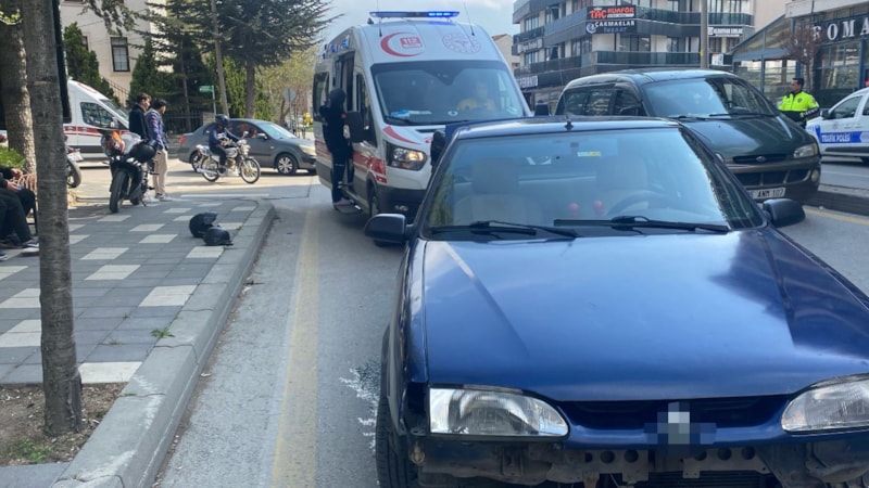Bolu'da otomobil ile motosiklet çarpıştı