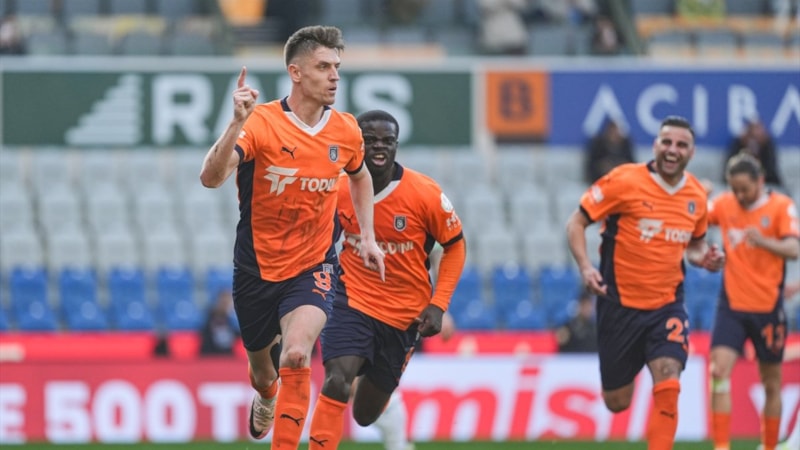 Başakşehir'e Konyaspor karşısında tek gol yetti