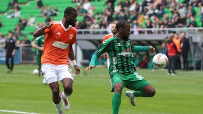 Sakaryaspor, Adanaspor karşısında iki golle güldü