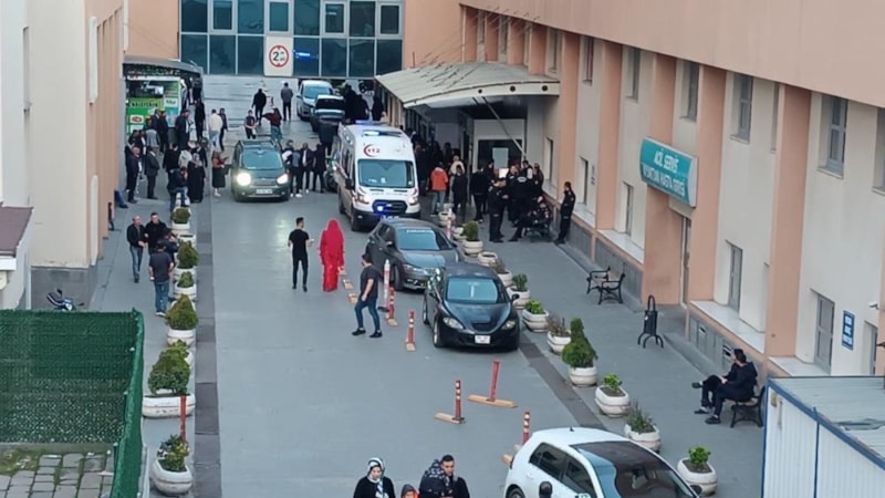 Batman'da düğün salonunda bıçaklı kavgada 3 kişi yaralandı