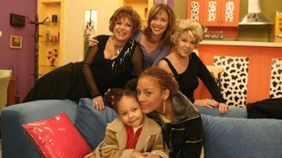 Sihirli Annem filminden ilk kare geldi! Yorum yağmuruna tutuldu