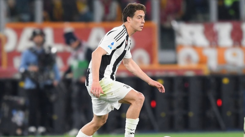 Juventus, deplasmanda Roma ile 1-1 berabere kaldı