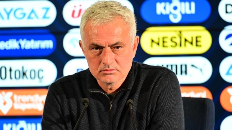 Jose Mourinho, İrfan Can Kahveci'yle ilgili konuştu: Taraftarlarımız bunu bilmiyor...