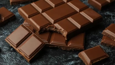 “Lütfen tüketmeyin” çağrısı yapıldı! Ünlü çikolata markasının sütlü çikolataları acil kodla toplatılıyor