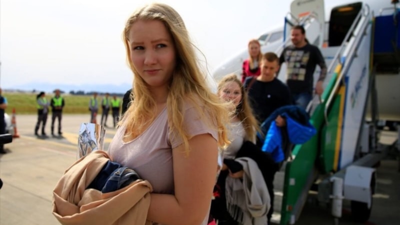 Türkiye'de ikamet izniyle yaşayan yabancı sayısı 1 milyonu aştı