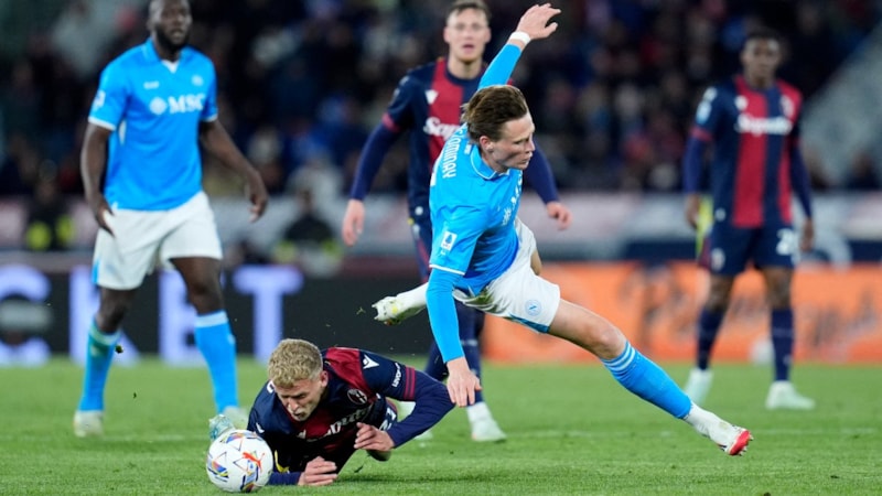 Napoli deplasmanda Bologna'ya takıldı