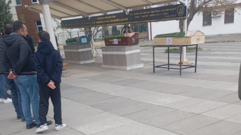 Ankara'da kasiyerle tartışırken fenalaştı