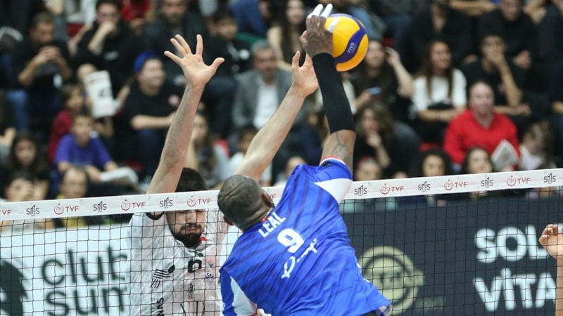 Alanya Belediyespor, Halkbank karşısında zorlanmadı