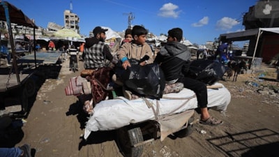 İsrail, Batı Şeria'daki mülteci kampı sakinlerini evlerinden çıkmaya zorluyor