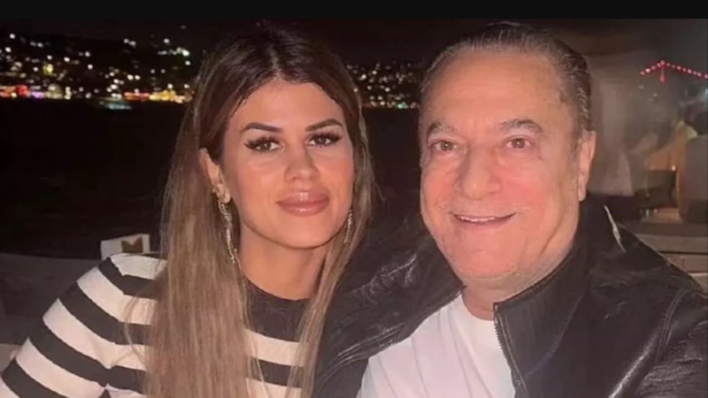 Mehmet Ali Erbil kendisinden 40 yaş küçük sevgilisinden çocuk istiyor