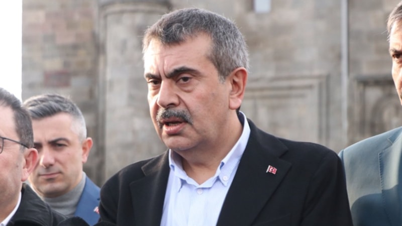 Yusuf Tekin: Protestoya katılan herkes gözaltına alınmıyor