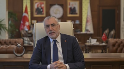 Vedat Işıkhan: TÜRK-İŞ ve HAK-İŞ'in teklifleri bize ulaştı