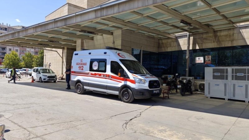 Siirt’te 3 yaşındaki çocuk pekmez kazanına düştü