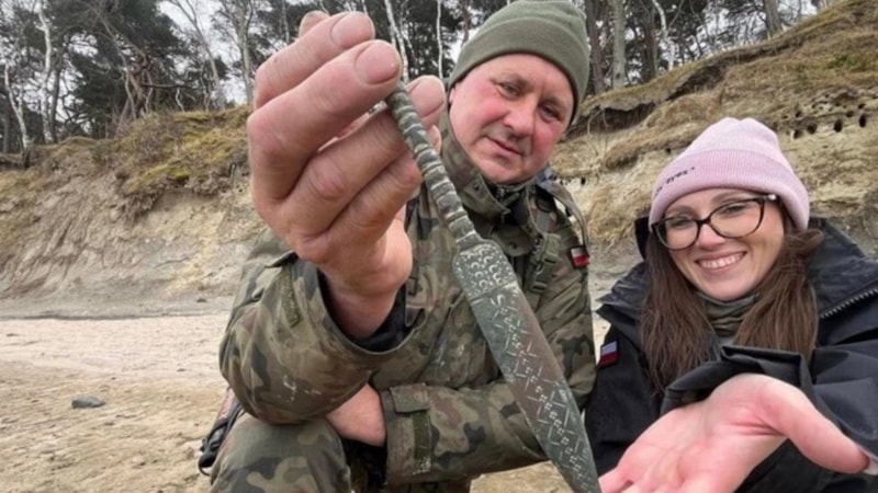 Polonya’da 2.500 yıllık hançer tesadüfen bulundu