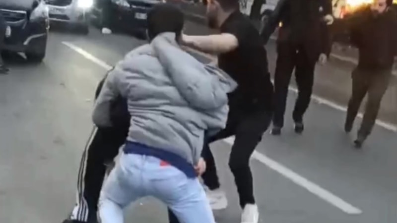 İstanbul'da silahın ateşlendiği kavgaya polis müdahalesi