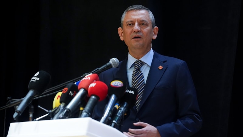 Özgür Özel son şikayetini The Guardian'a yaptı