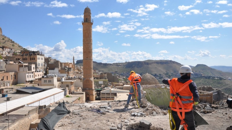 Mardin'in tarihi güzelliği betonarmelerden kurtuluyor
