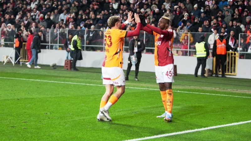 Galatasaray, Samsunspor'a karşı galibiyet serisini 8 maça yükseltti