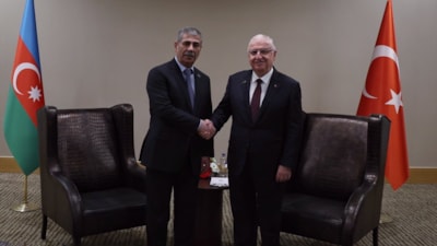 Milli Savunma Bakanı Güler, Azerbaycanlı mevkidaşı ile görüştü