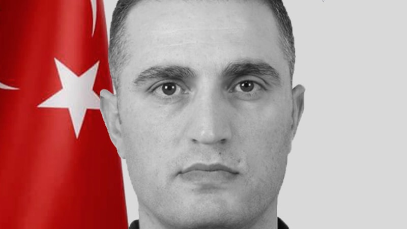 Isparta'da komiser, otomobilinin dereye uçtuğu kazada hayatını kaybetti