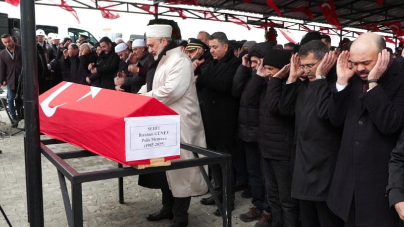 Ankara'da şehit olan polis memuru İbrahim Güney son yolculuğuna uğurlandı