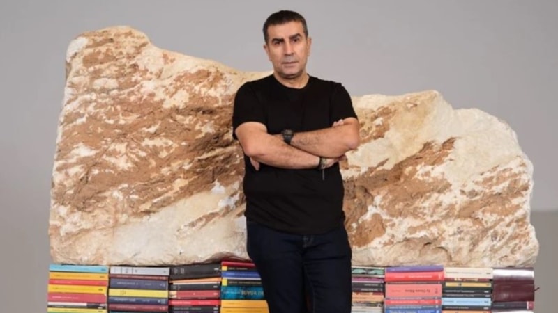 Ahmet Güneştekin’in 'Alfabe Lahitleri', Corriere Della Sera kapağında