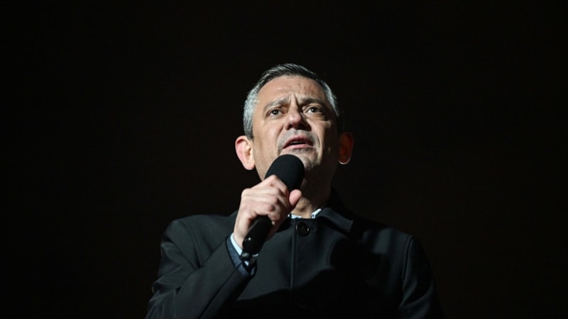 Özgür Özel'in boykot çağrılarına bir tepki de şehit ailelerinden