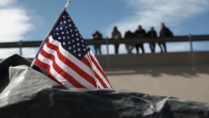ABD'de göçmenlere yönelik karar: İbadethanelerde de gözaltına alınabilecekler