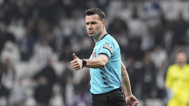 Eski hakemler, Beşiktaş - Başakşehir maçının tartışmalı pozisyonlarını yorumladı